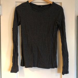 striped BANANA REPUBLIC top